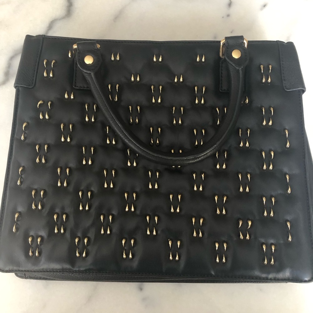 Olivia Harris black leather bag with gold accents - Picture 3 of 6